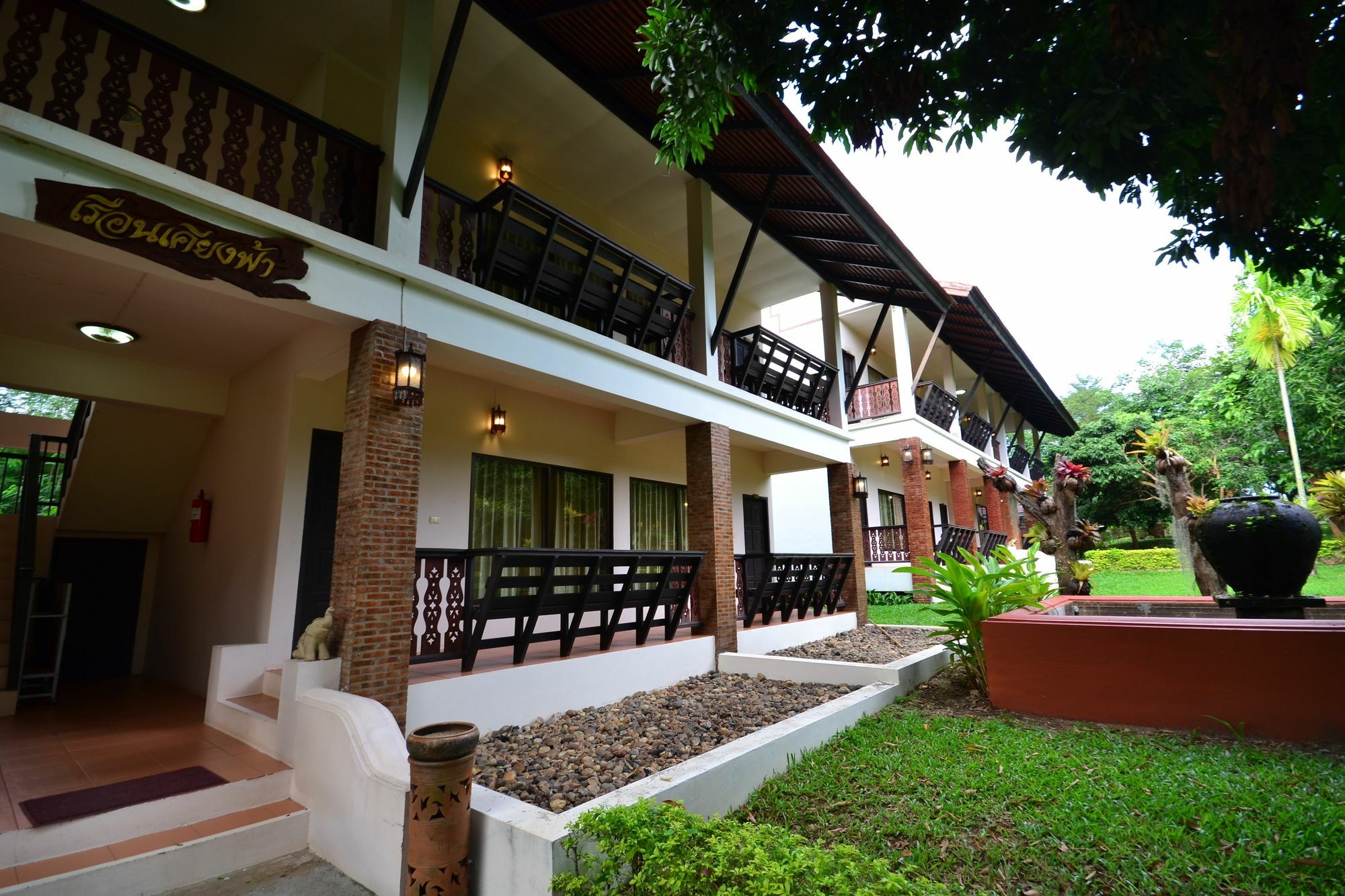 Touch Star Resort - Doi Inthanon Chom Thong Exteriér fotografie