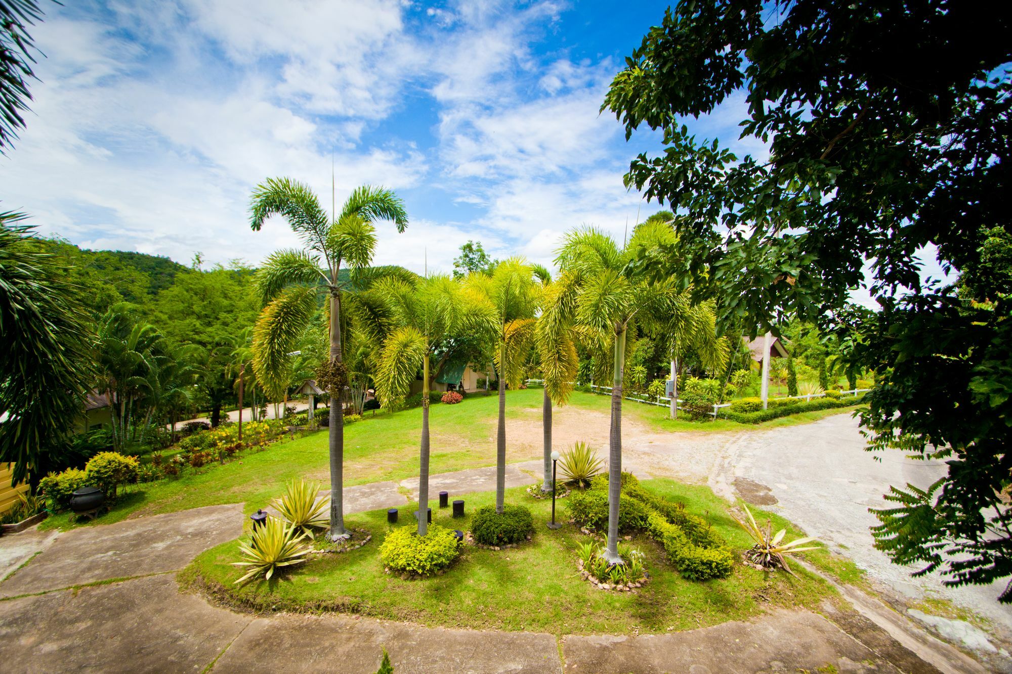 Touch Star Resort - Doi Inthanon Chom Thong Exteriér fotografie